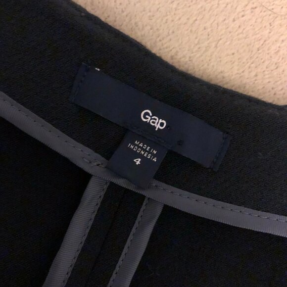 GAP Women's Blazer - Picture 7 of 7